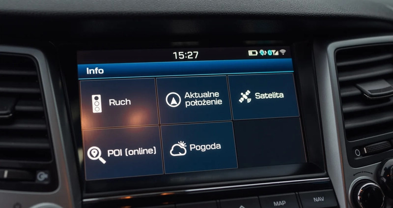 Hyundai Tucson cena 75990 przebieg: 106597, rok produkcji 2017 z Tychowo małe 781